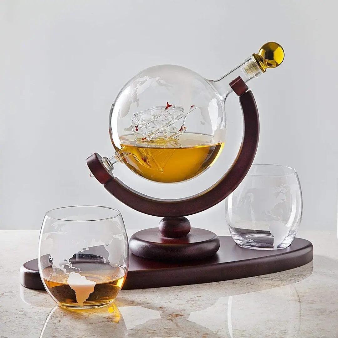 Decantador Globo de Whisky com Suporte de Madeira - Mafie