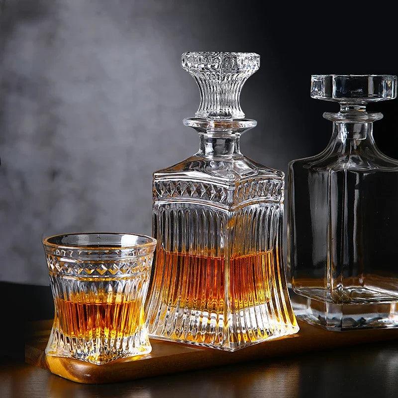 Garrafa Decanter de Vidro Texturizado - Mafie